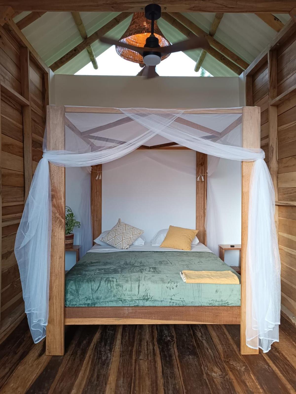 La Mona Eco Cabins 帕洛米诺 外观 照片